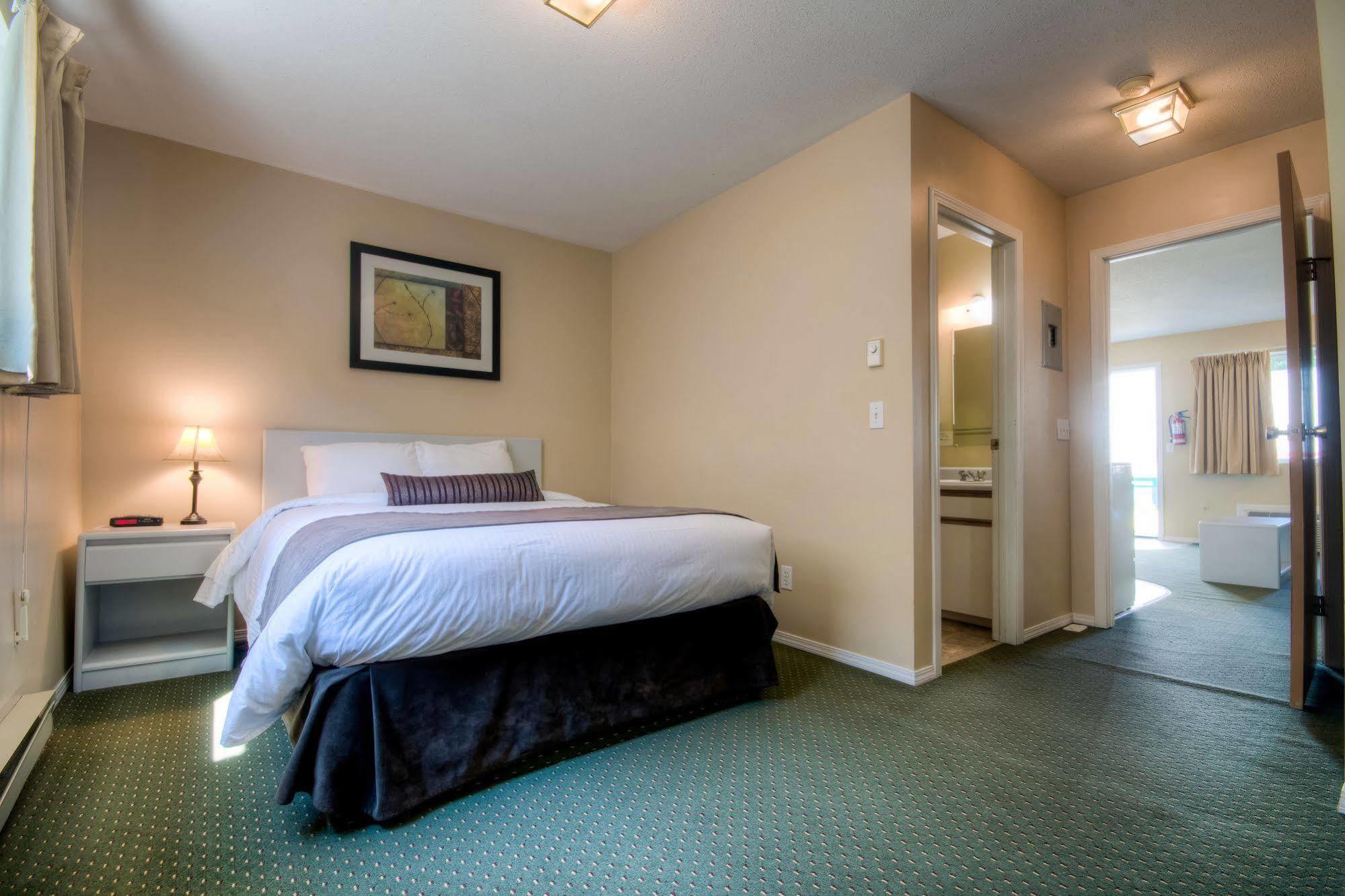 Creston Hotel & Suites Eksteriør bilde